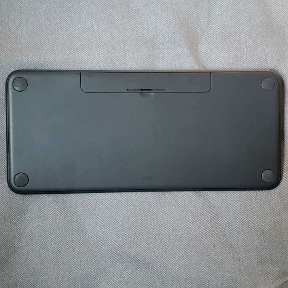 Logitech Keyboard (Dark gray) - Picture 2 of 4